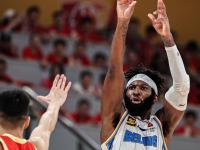 开云体育下载-关于外援表现抢眼，球队备战新季的信息