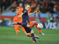 开云足球直播-足球明星们的精彩对决，全情投入的瞬间