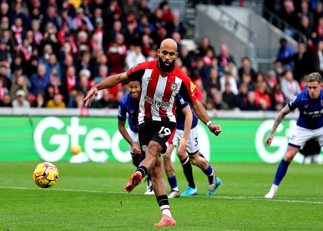 包含曼联主帅下课,球队管理层全面调整的词条 包含曼联主帅下课,球队管理层全面调整的词条