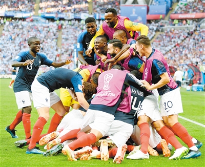 世界杯篮球赛事高潮迭起,激情不停的简单介绍 世界杯篮球赛事高潮迭起,激情不停的简单介绍