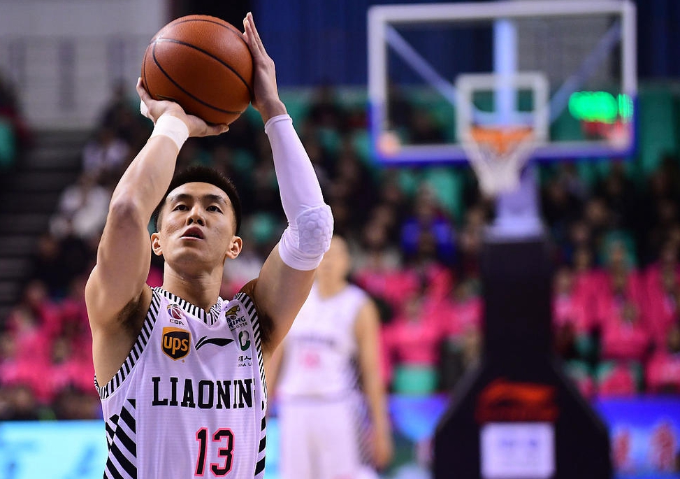 关键时刻挺身而出取得关键胜利