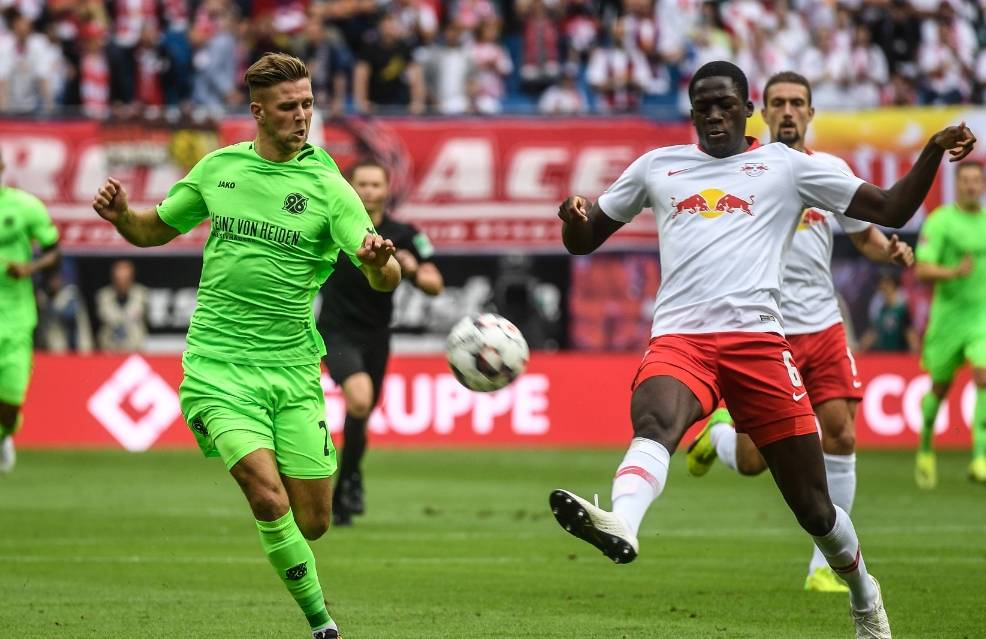 关于汉诺威队大胜一仗,晋级前景乐观!的信息 关于汉诺威队大胜一仗,晋级前景乐观!的信息