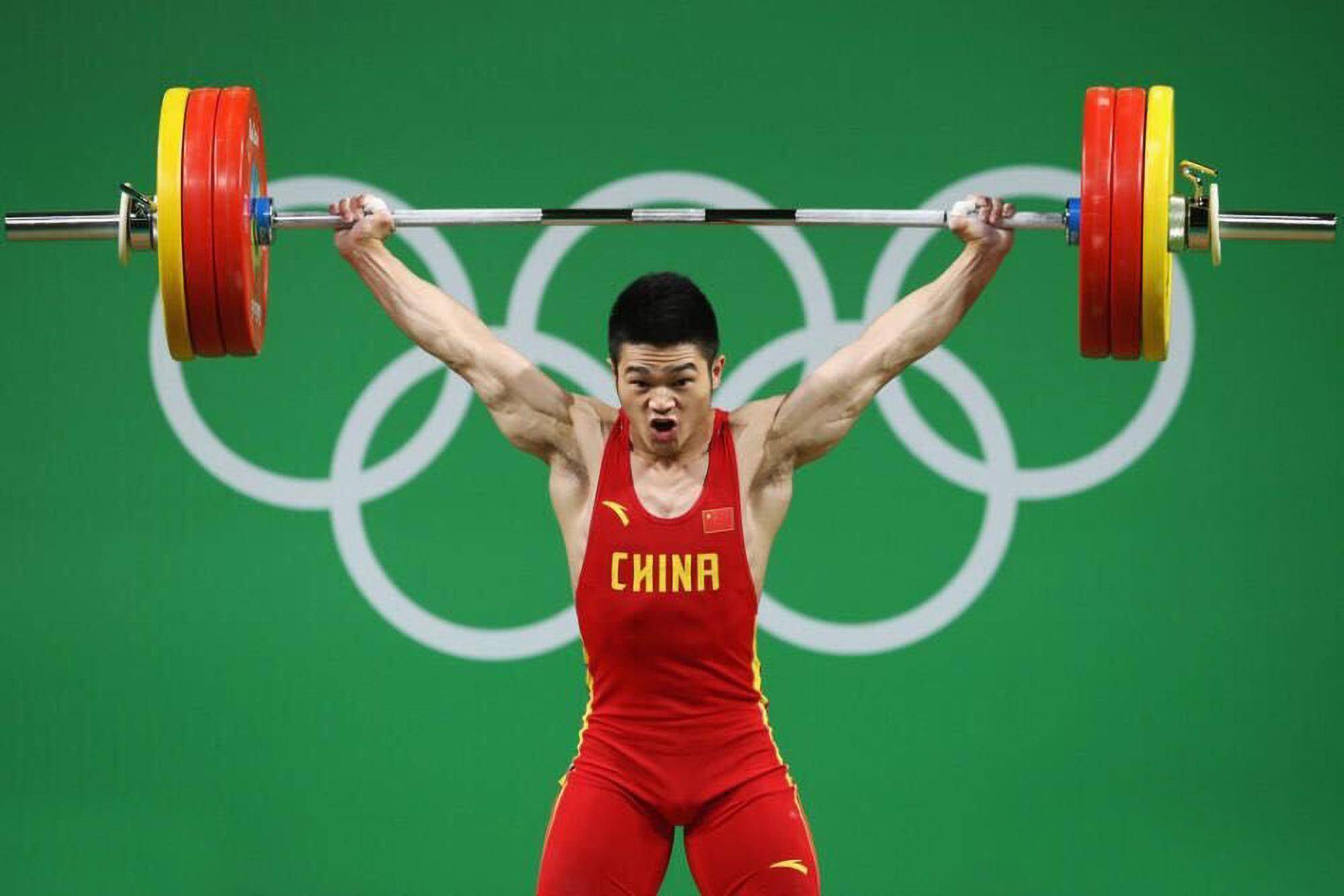 关于举重男子公斤级赛美国选手斩获银牌的信息 关于举重男子公斤级赛美国选手斩获银牌的信息