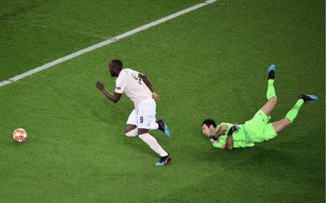 尤文险胜乌克兰，加维扛起全队