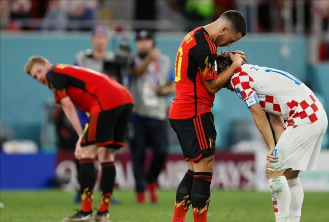 包含智利完胜摩洛哥，德布劳内扛起全队的词条