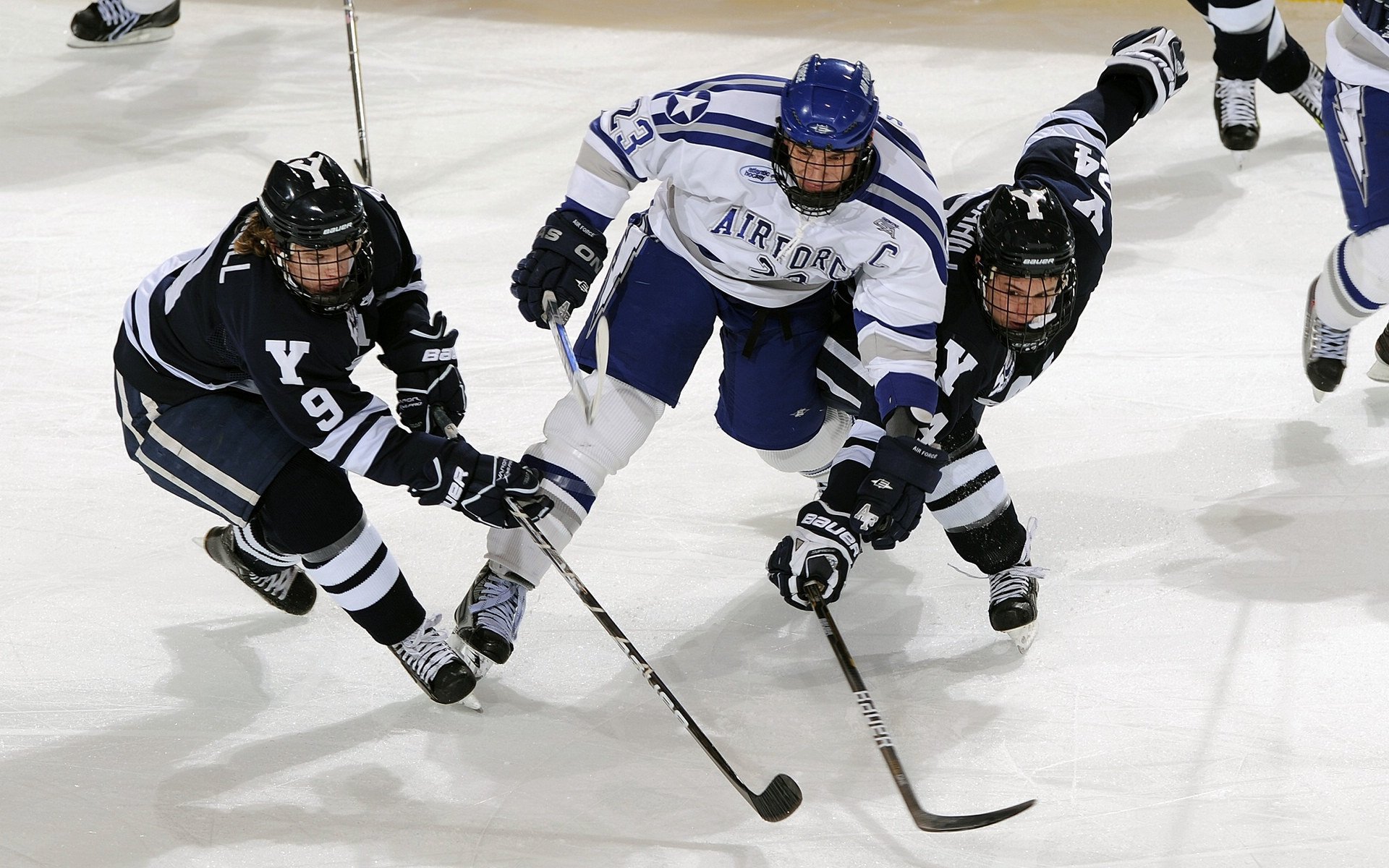 恩佐末节狂飙接管比赛，加拿大一波流带走挪威
